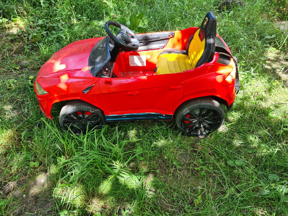 Elektricke auticko
