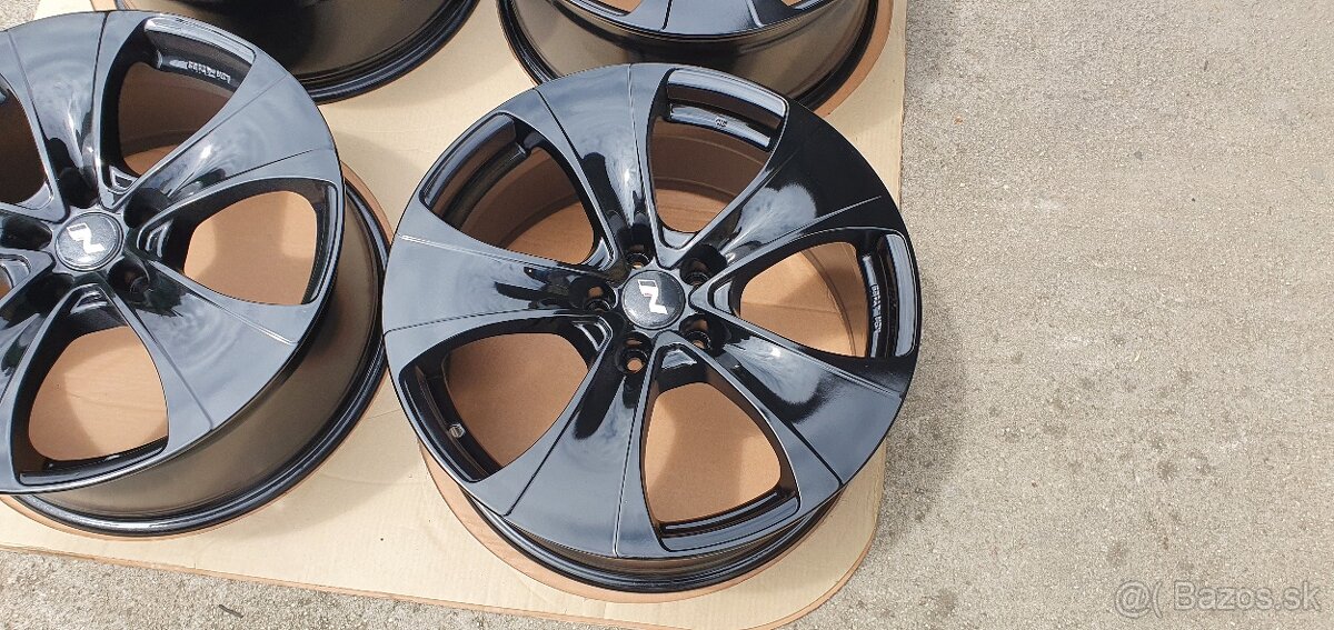 Honda mazda 5x114,3 r18 renault nissan toyota crv sx4
