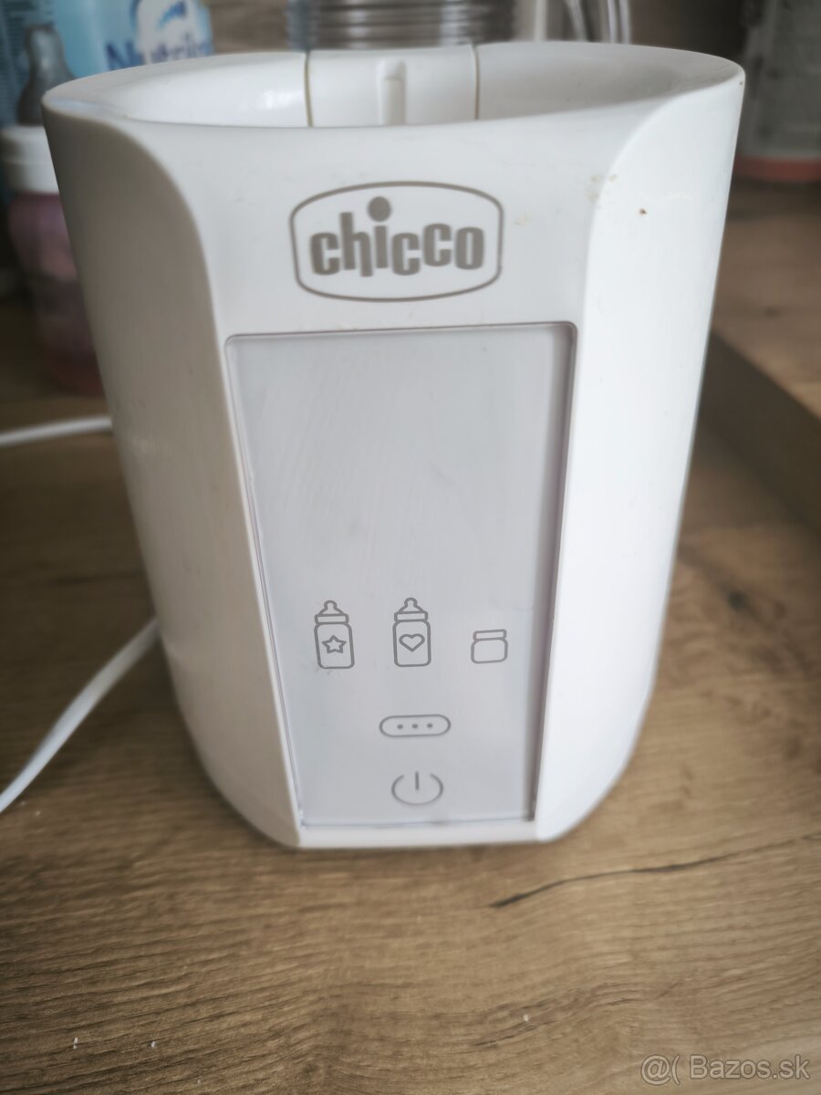 Ohrievačka mlieka a jedla