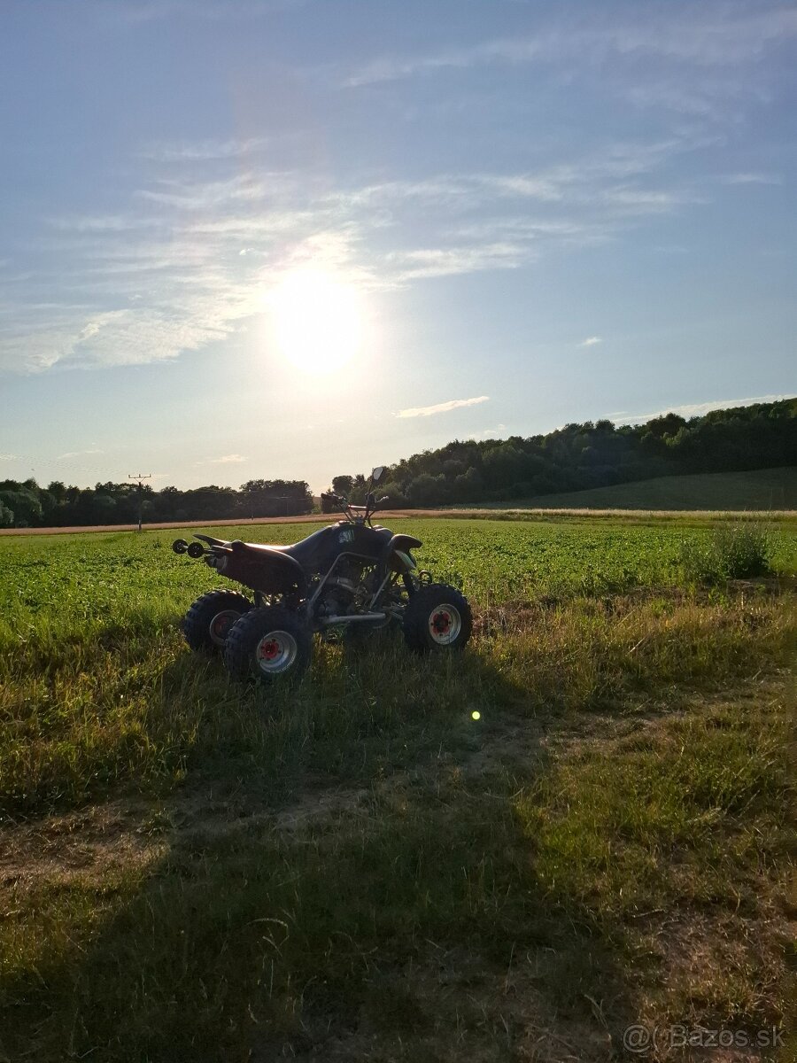 Yamaha raptor 660r