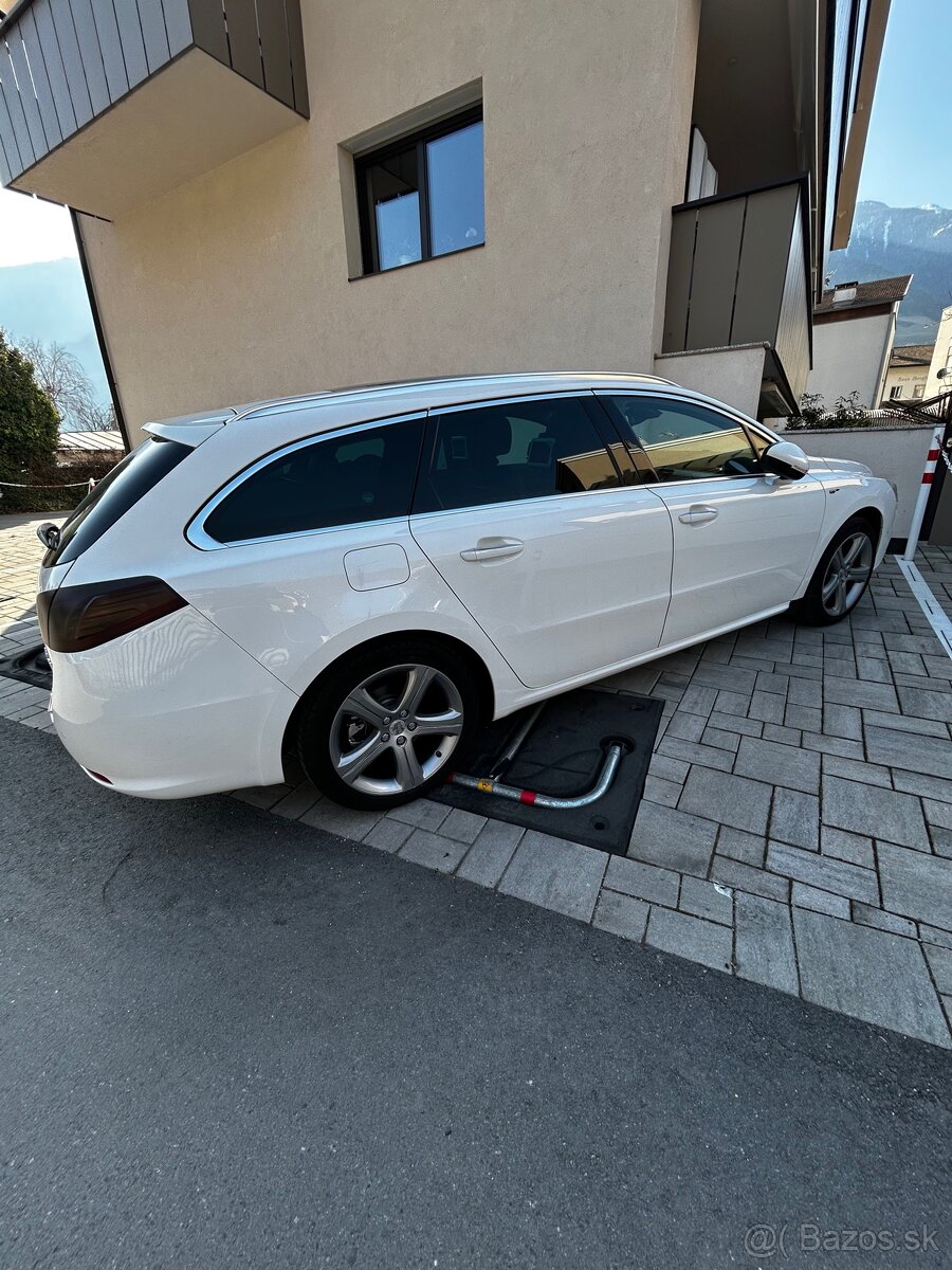 Peugeot 508 SW GT 2.2 HDI - 2012