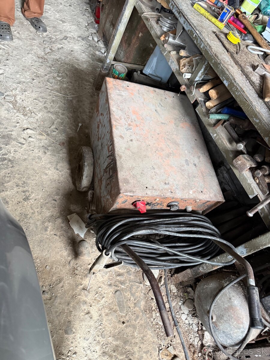 Zváračka WTU 200 Brumov