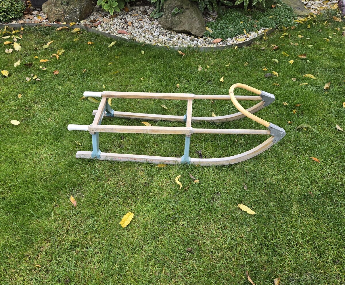 predám retro sánky