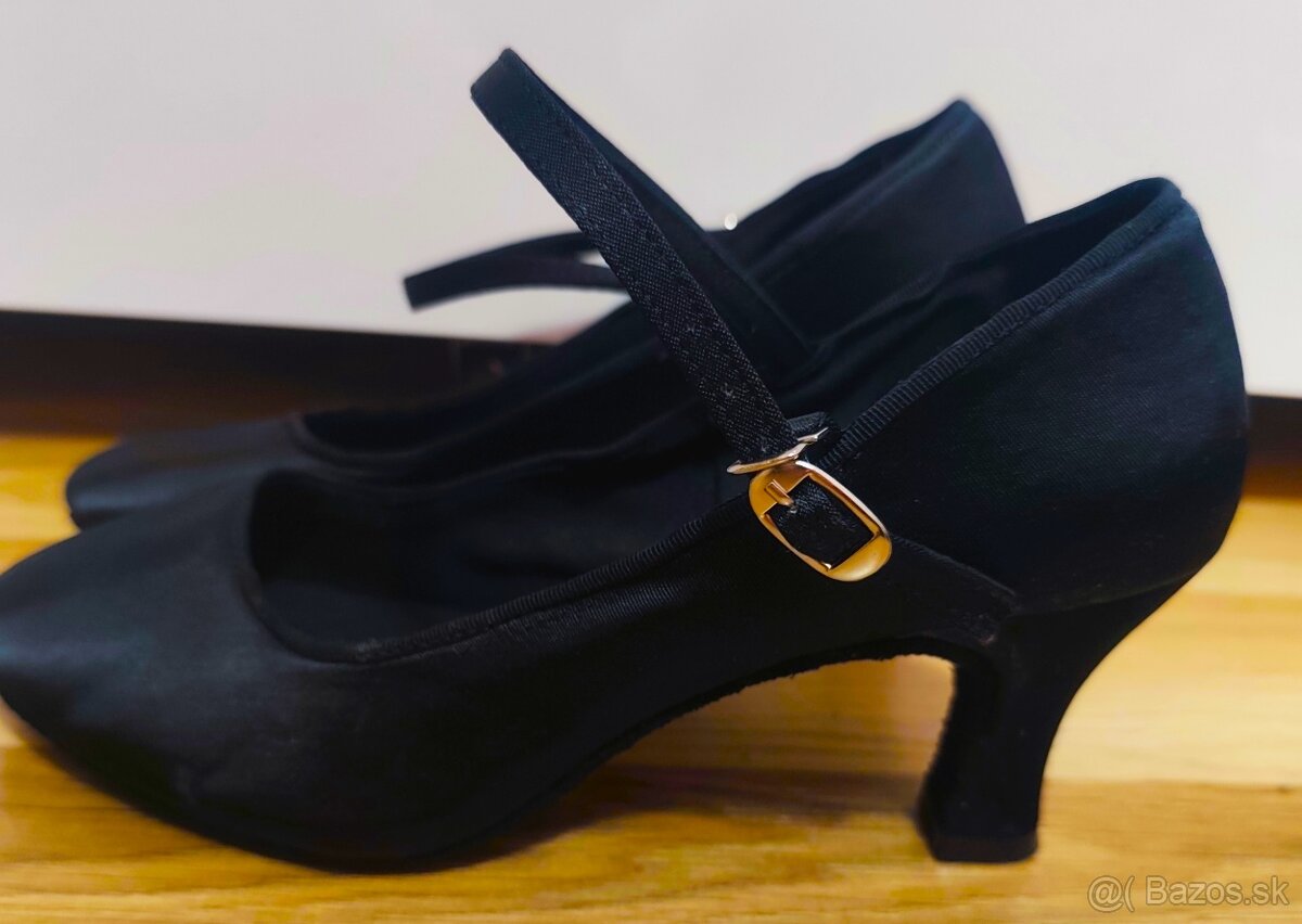 ÚPLNE NOVÉ KVALITNÉ tanečné topánky štandartné tance č.39