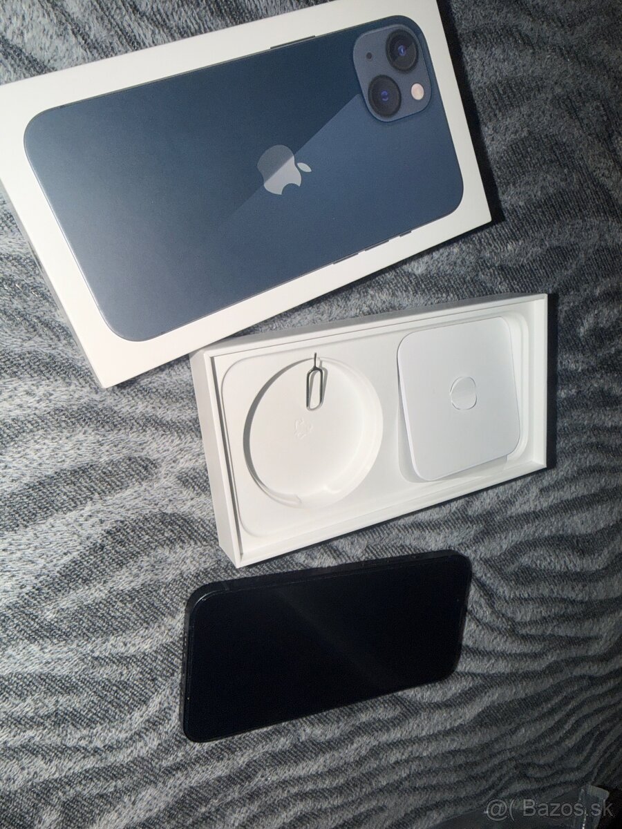 Predám iPhone 13 midnigth 128GB