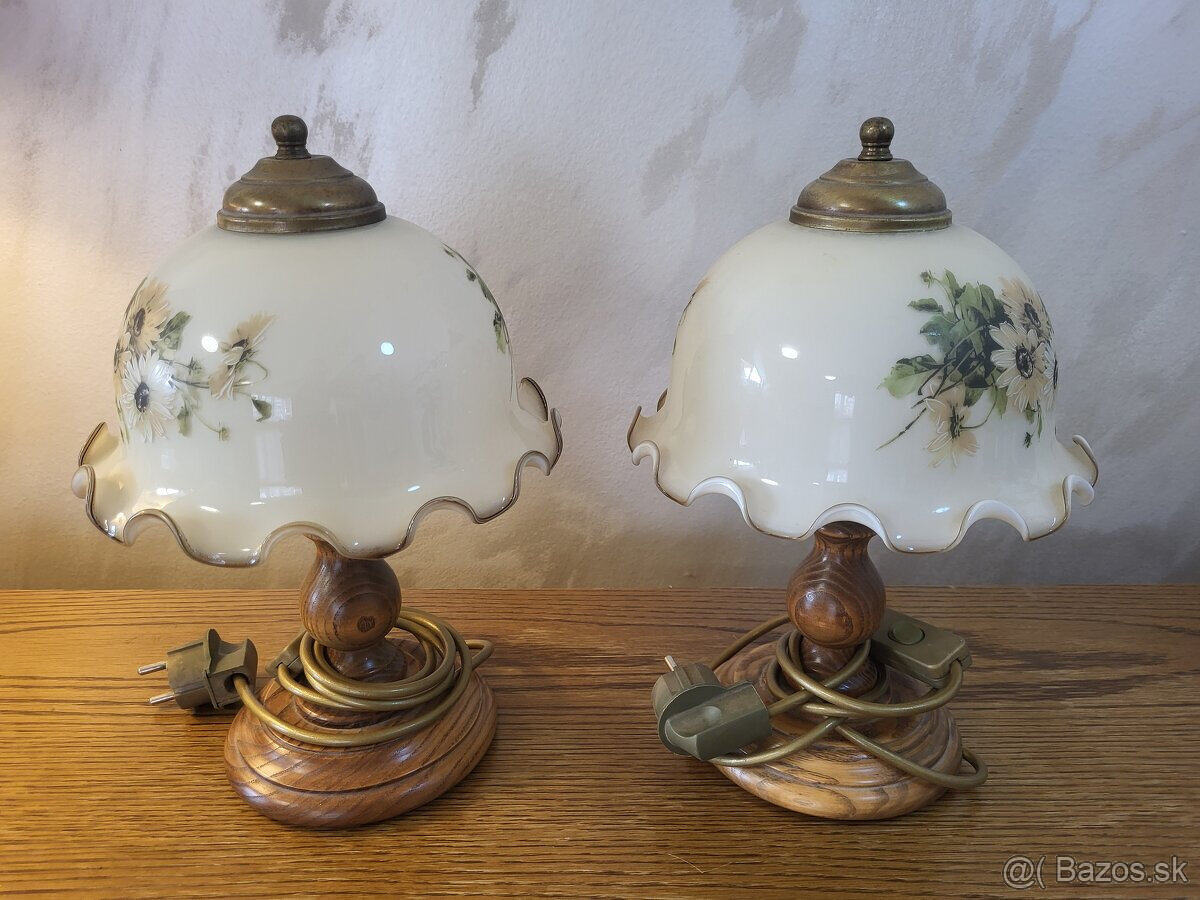 2ks rustikalne stolove lampy