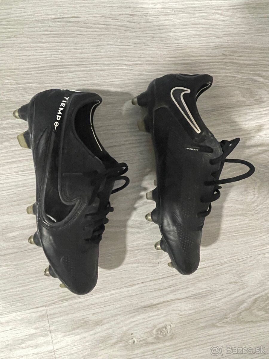 nike tiempo