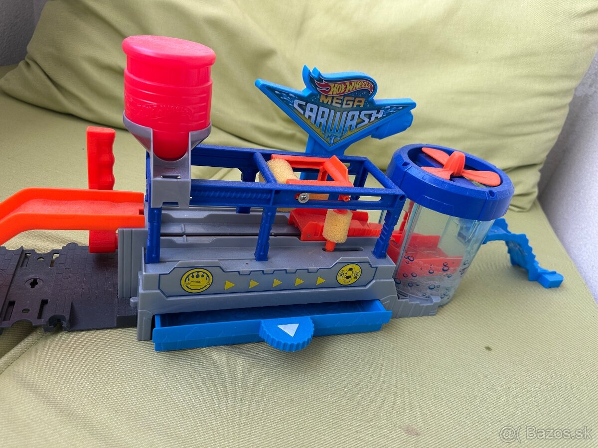 Hot wheels autoumyvarka