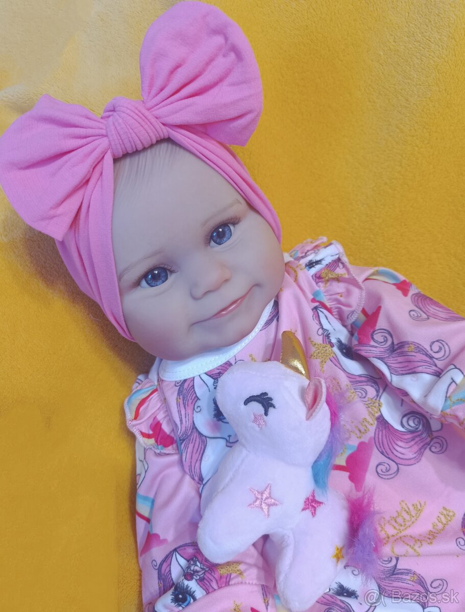 Realistická bábika Nelka
