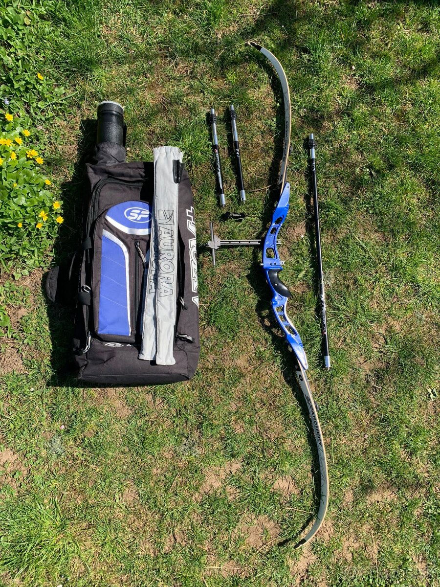 Olympijský luk SF AXIOM 70" 36LBS