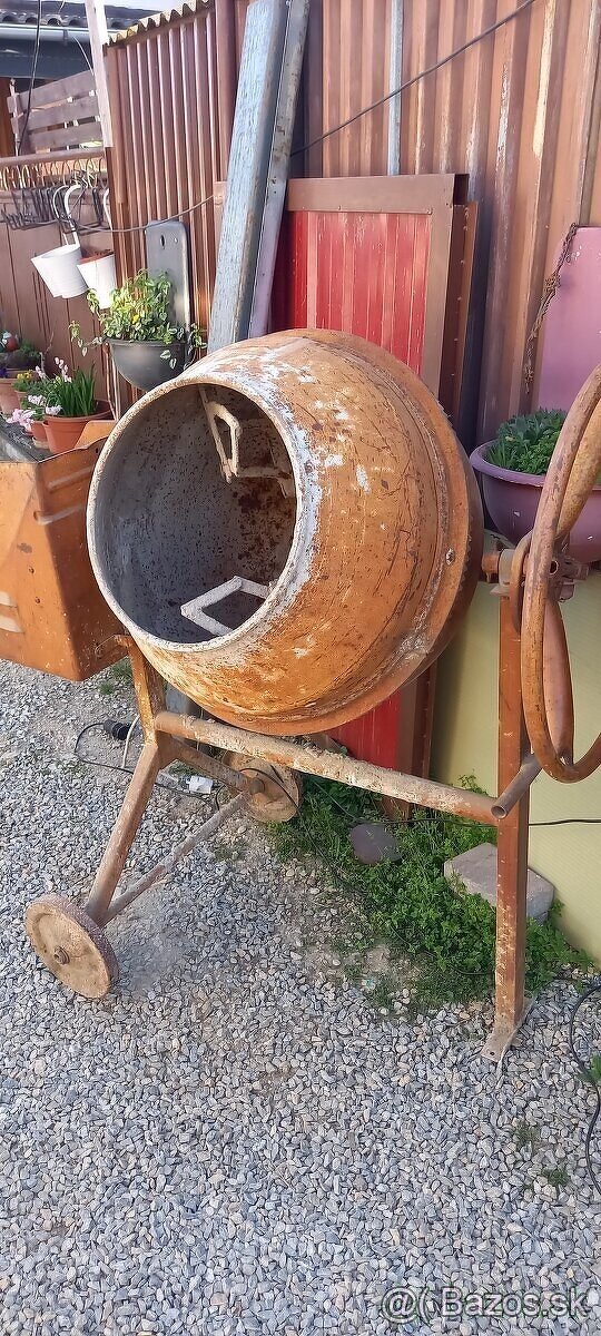 Predám miesacku na 230 voltov