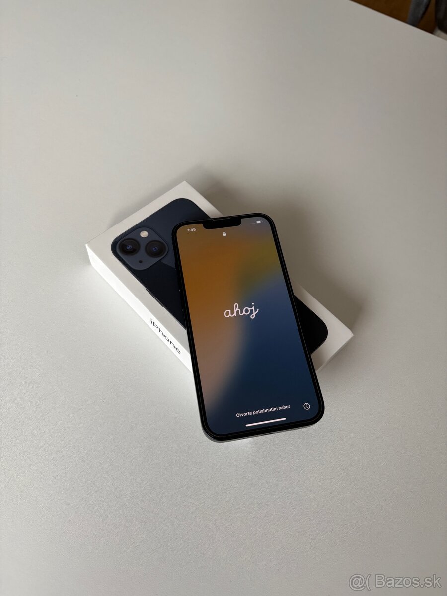 iPhone 13 128GB midnight black