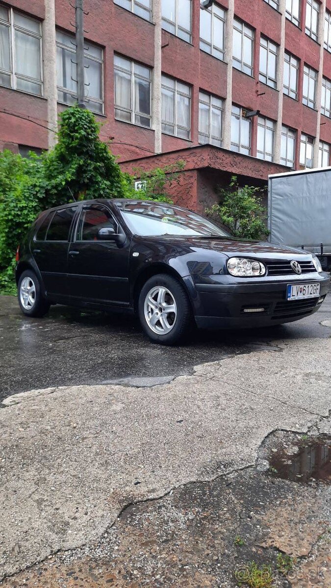 Predam VW Golf 1.4 benzin 2004rok