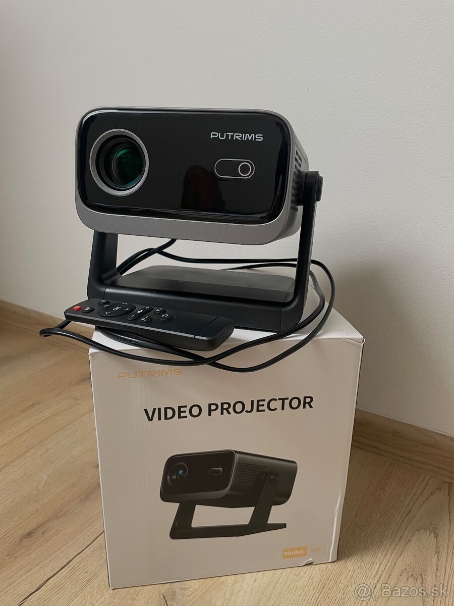 Nový projektor Putrims S28