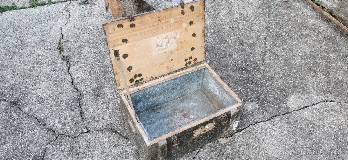Vojenská bedňa na predaj/renováciu