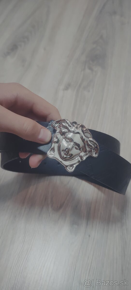 Opasok Versace