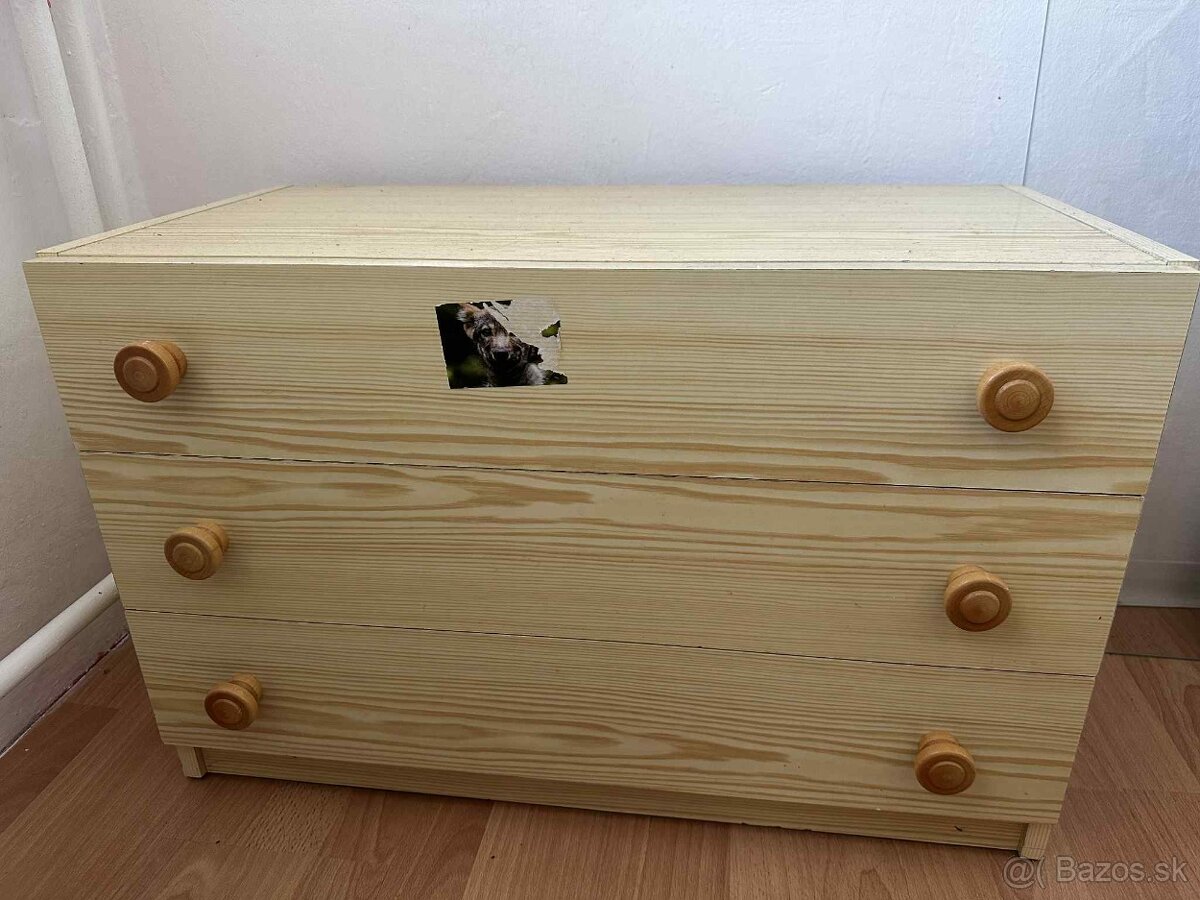 Malá komoda