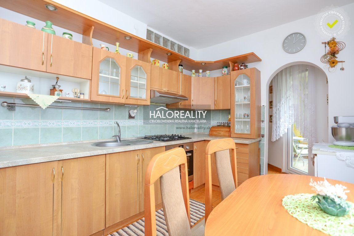 HALO reality - Predaj, trojizbový byt Považská Bystrica, SNP