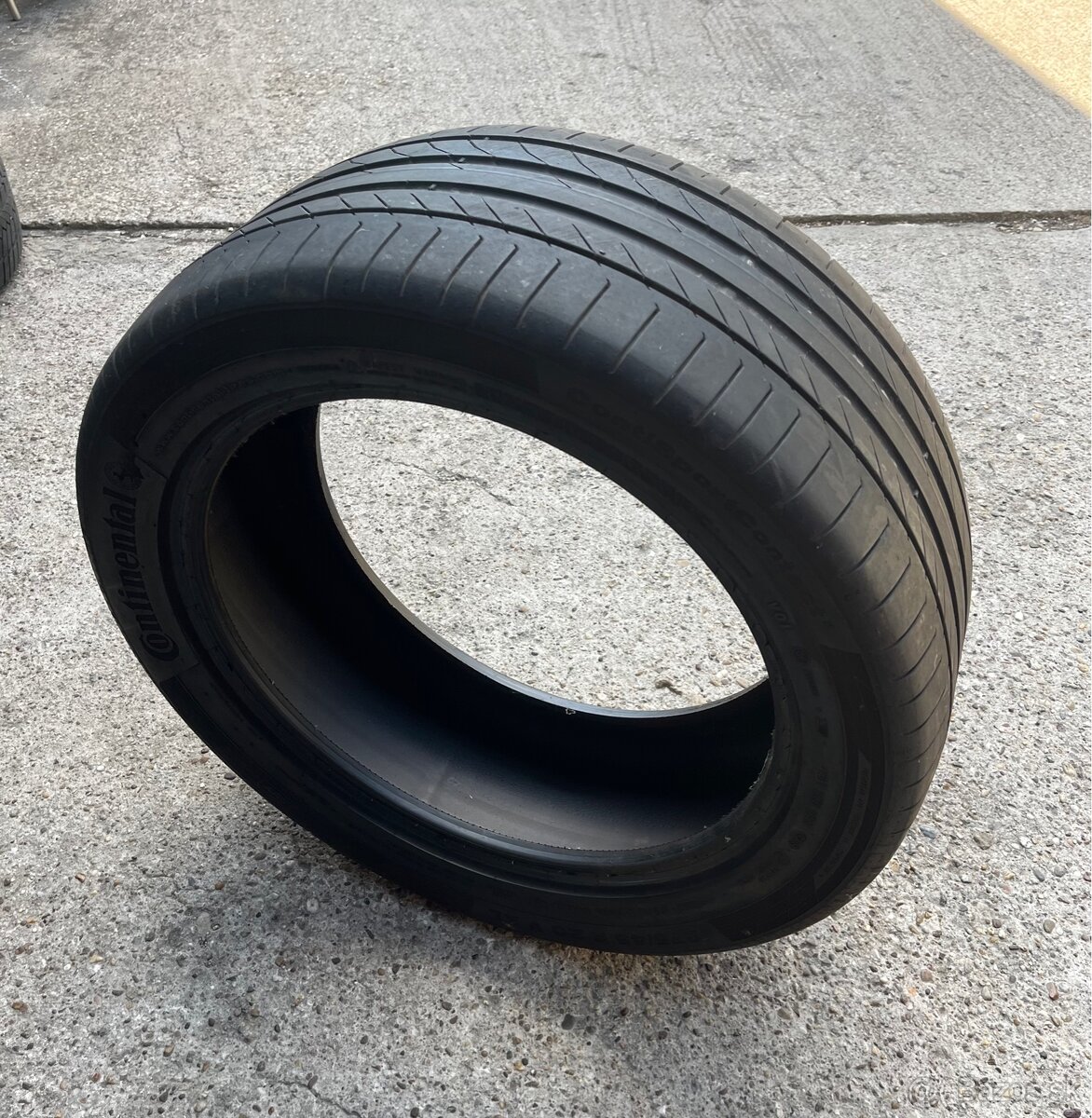 275/45 R20 Letne Continental 1ks
