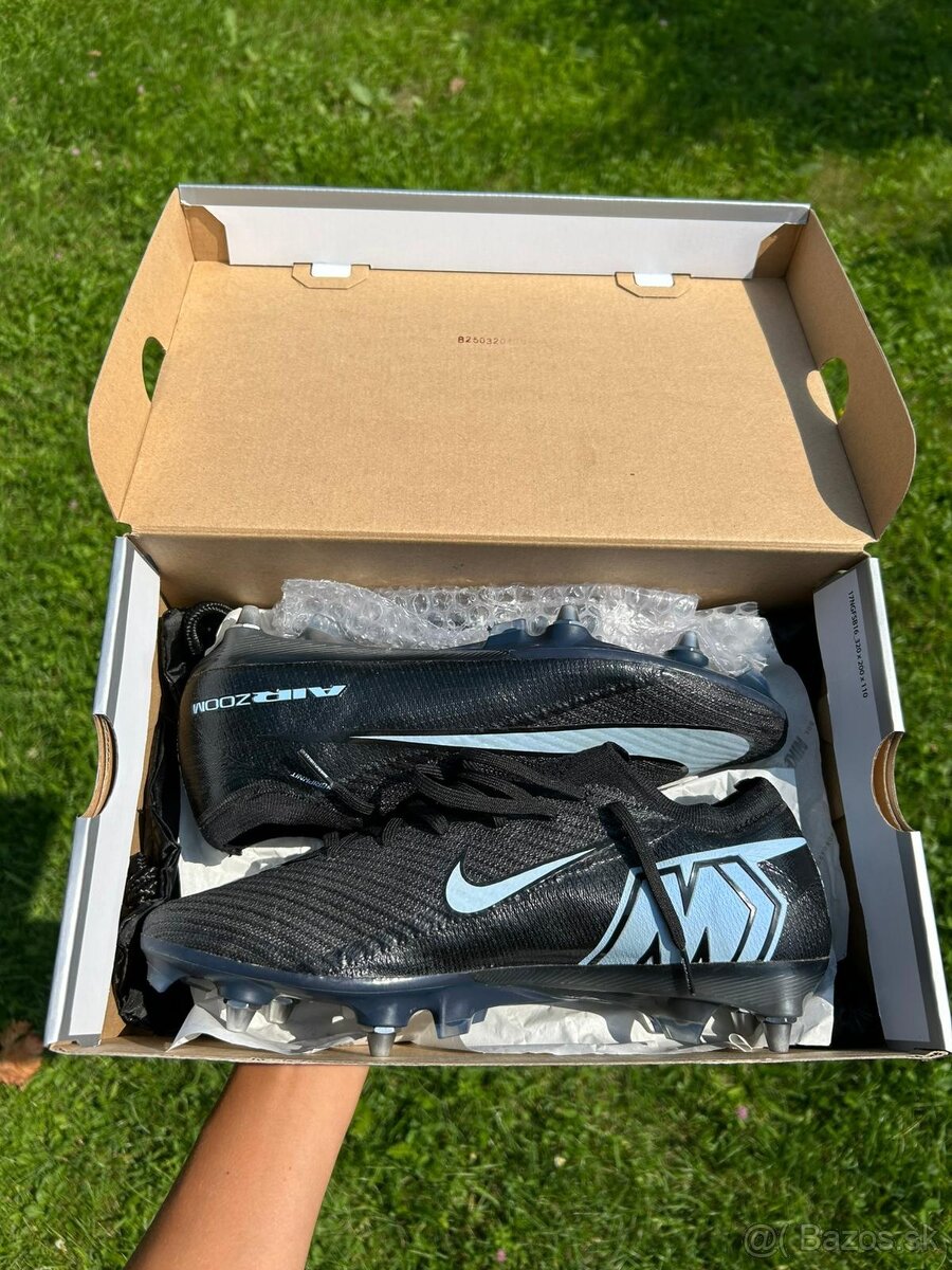 Kopačky Nike ZOOM VAPOR 16