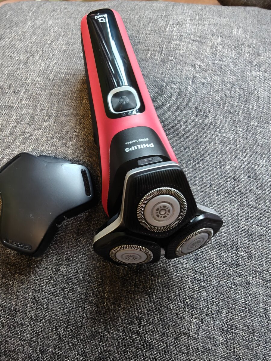 Holiaci strojček Philips