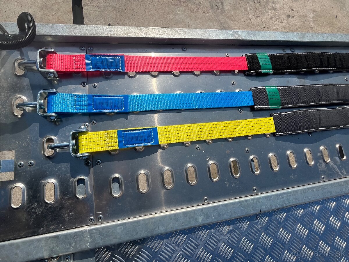 GURTNE VDI2700 8.2 aj obyčajne trojbodové alebo dvoj