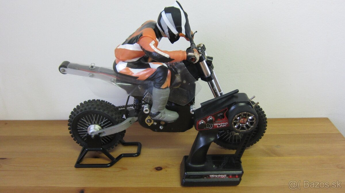 RC motorka ARX-540 1:4