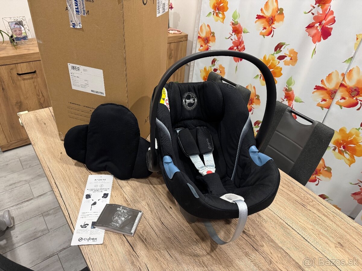 Cybex Aton M