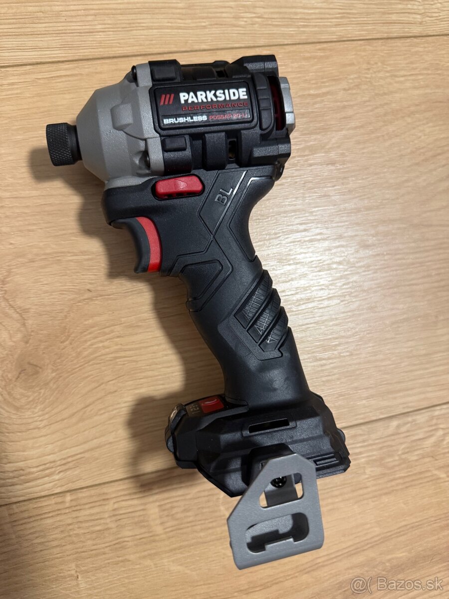 Razovy utahovak Parkside Performance pdssap 20 li D4
