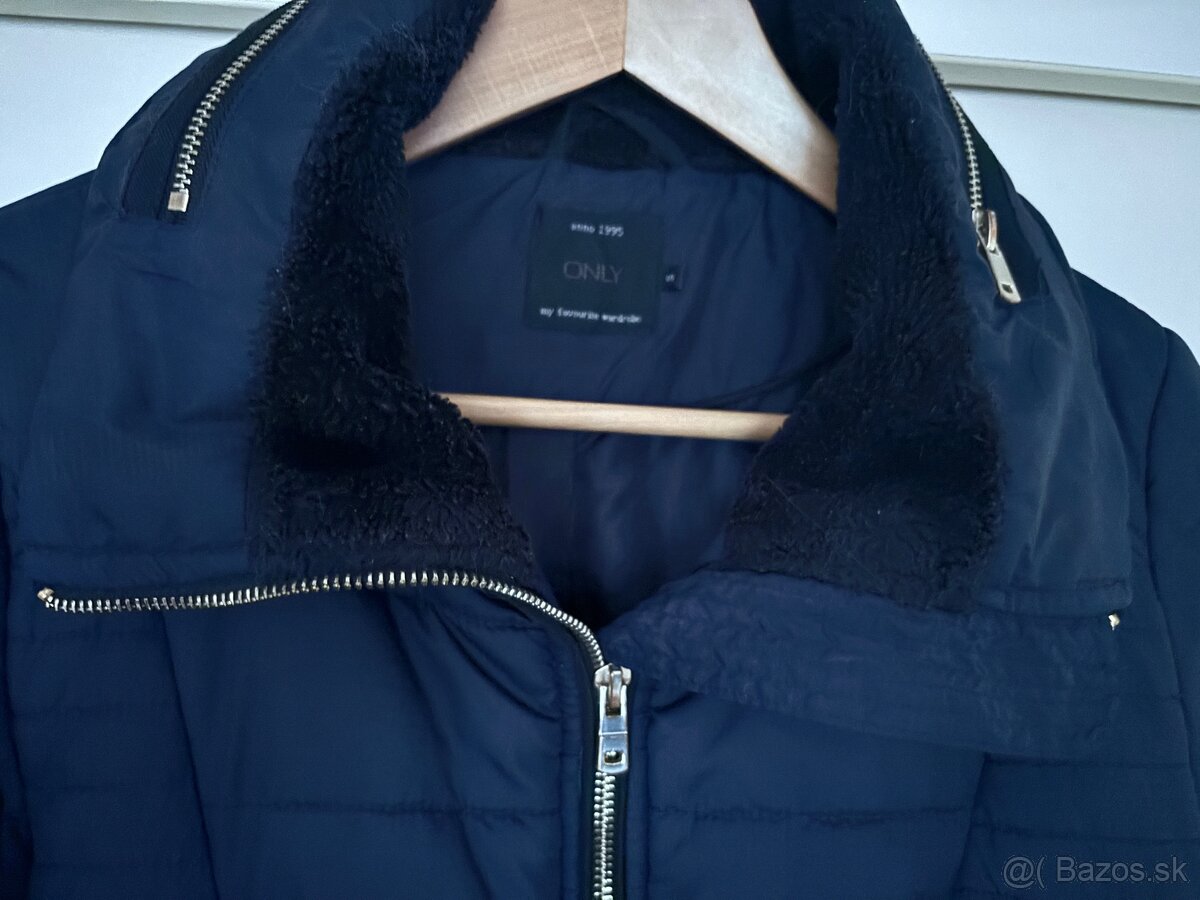 Zimná modrá dámska bunda Only
