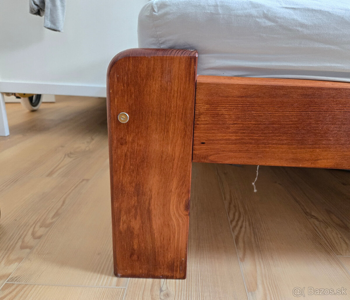 Jednoducha manzelska postel 180x200