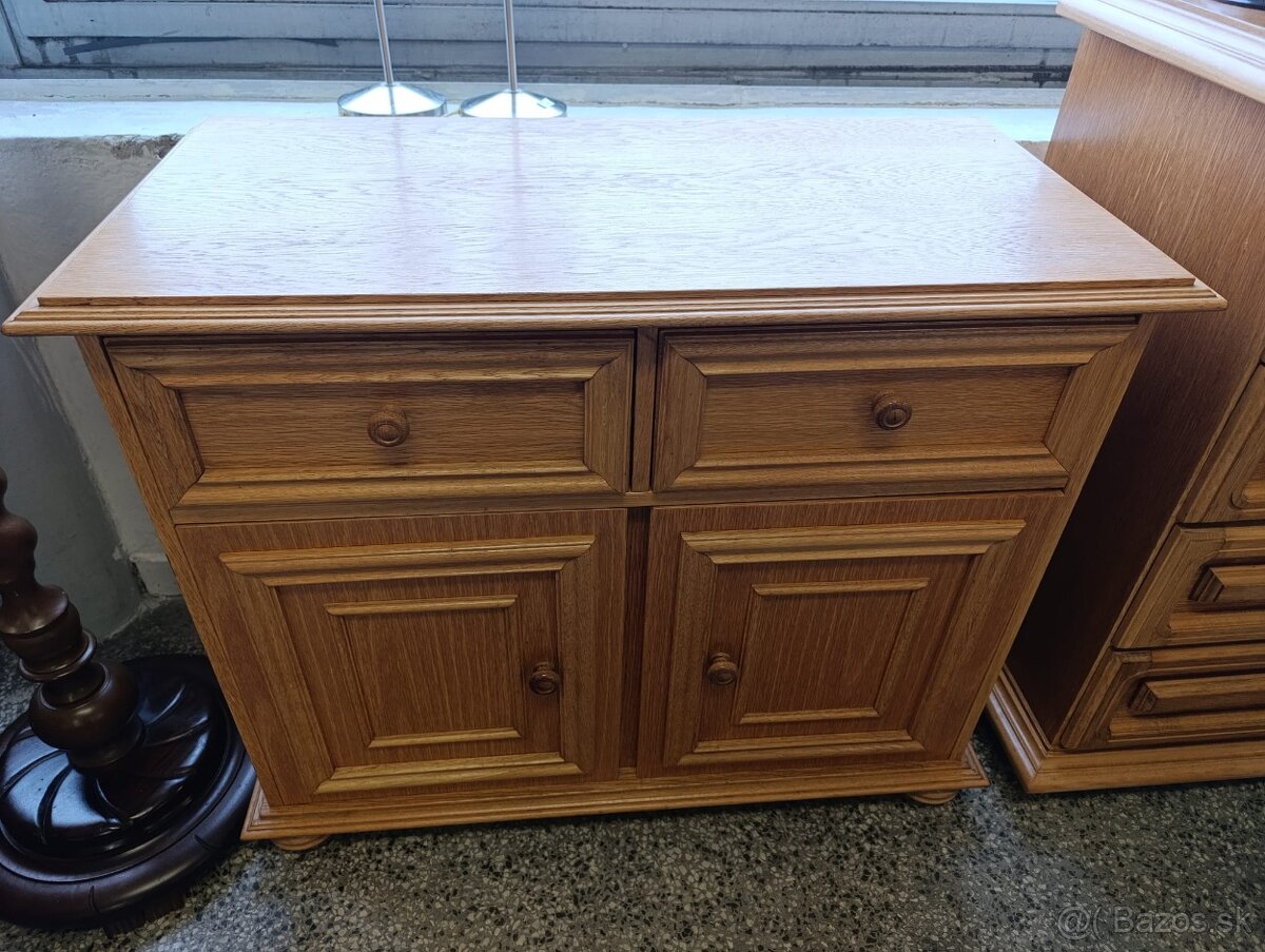 Rustikální dubová komoda,Nábytek s příběhem