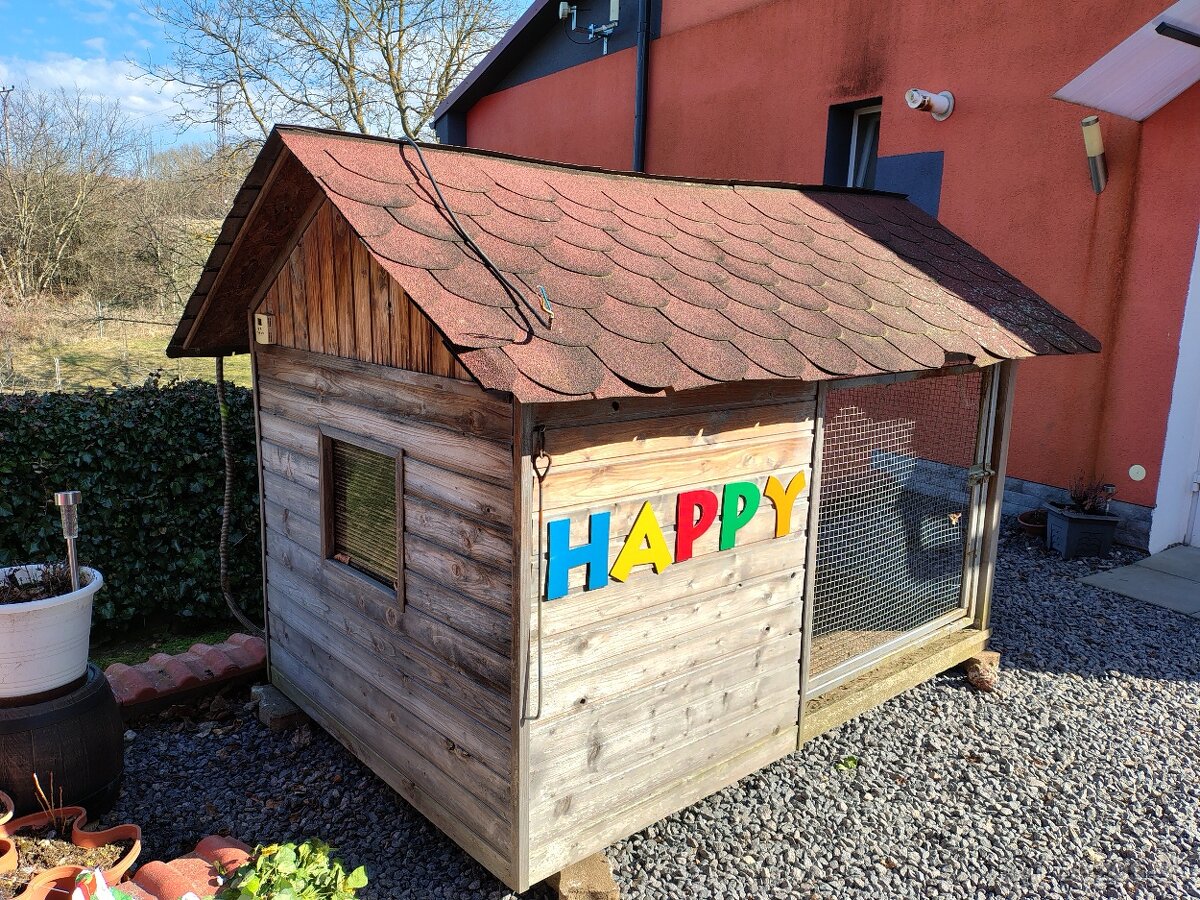 Voliera - buda pre psa.