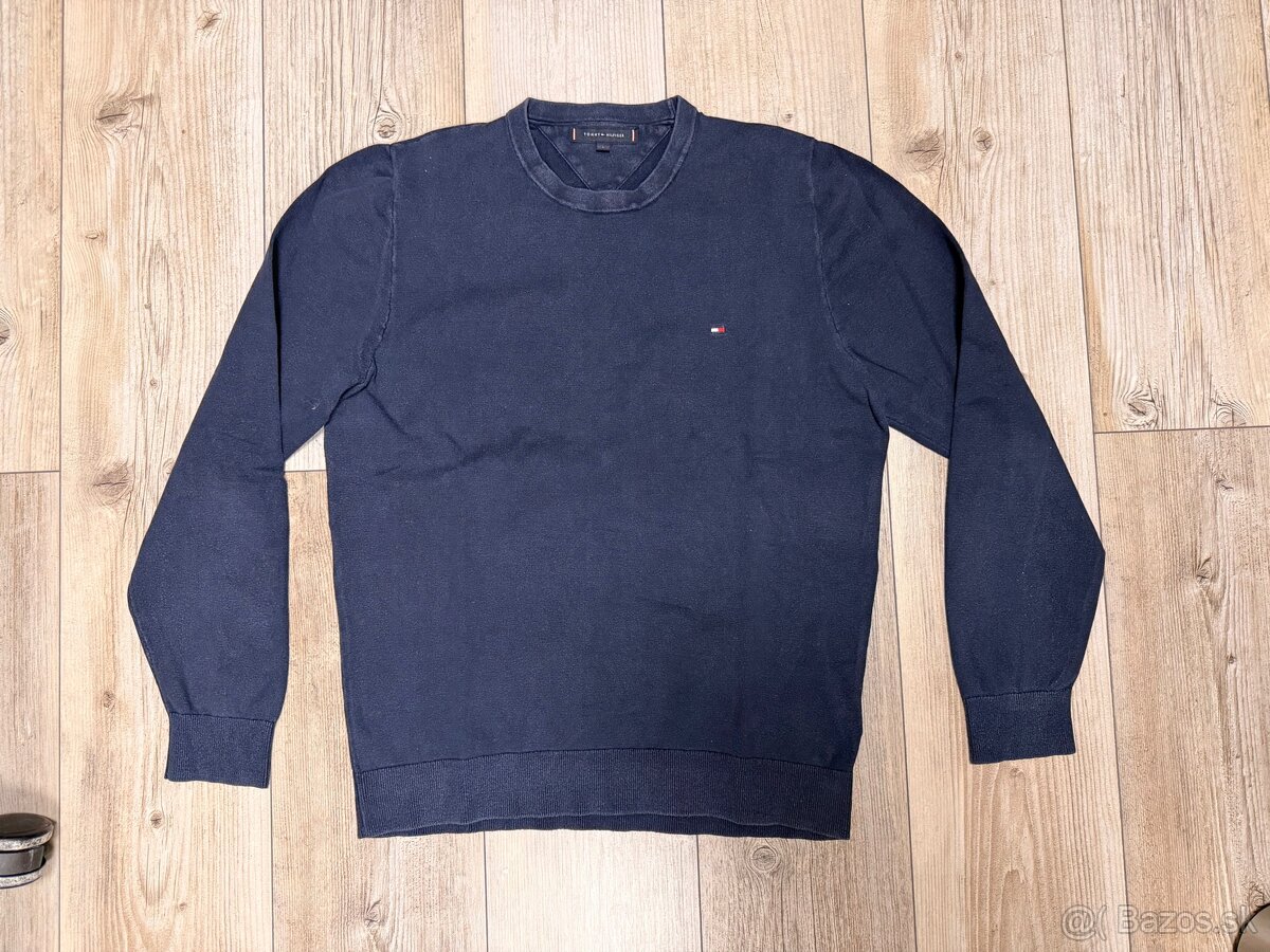 Tommy Hilfiger sveter