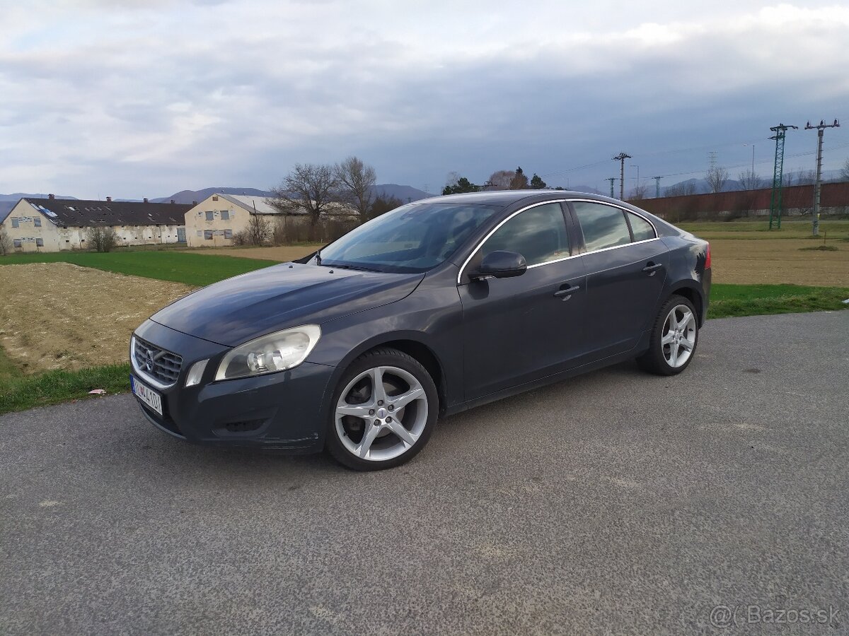 Predám Volvo S60 2.0 D3