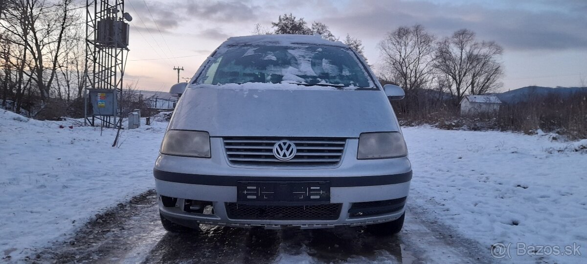 VW SHARAN 1,9TDI 96kw-ROLETA - ZADNÁ RAMPA
