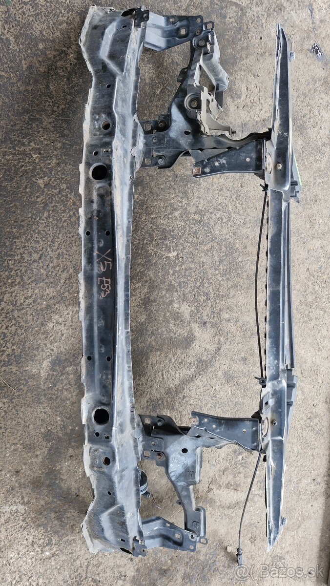 Predám predné čelo aj s vystuhou nárazníka bmw X5 E53