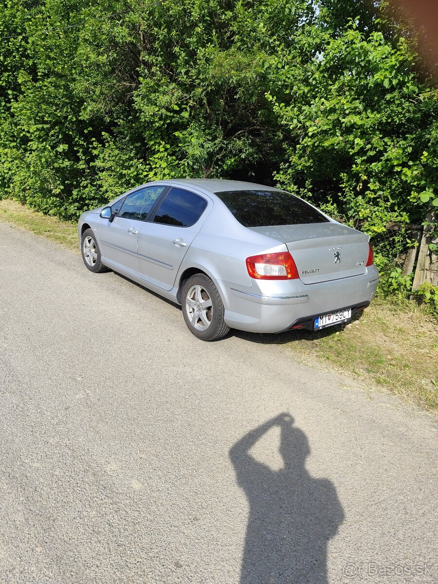 Peugeot 407