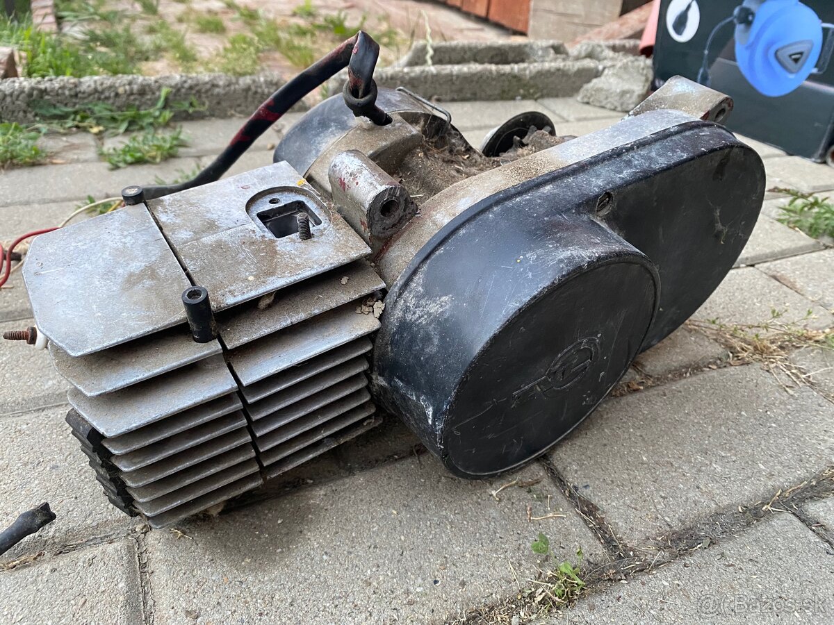 Motor babetta 210