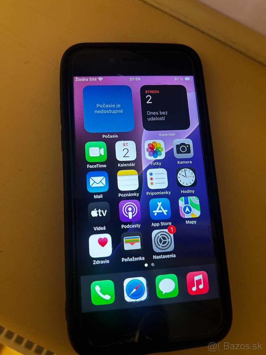 Apple iPhone SE (3rd Gen 2022)