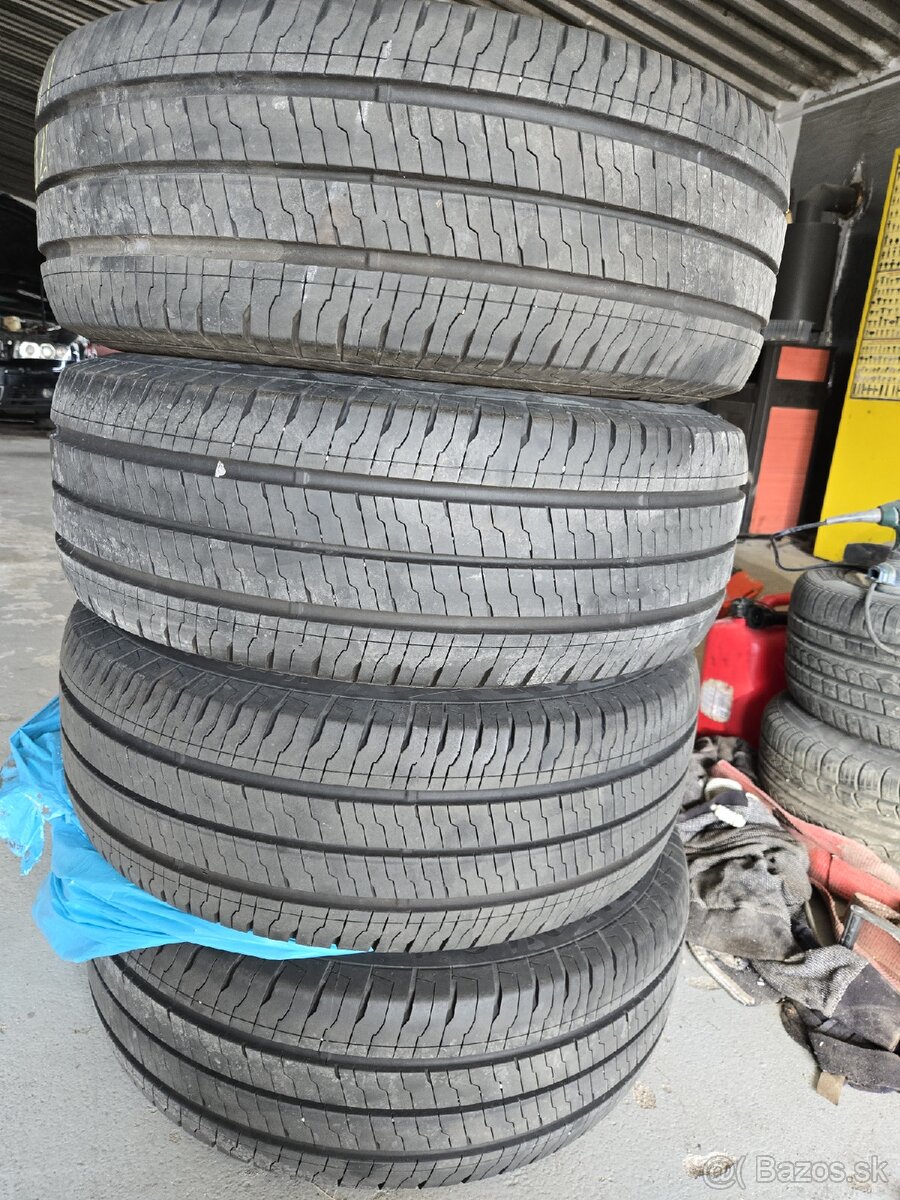 4x letné pneu 235/65r16c