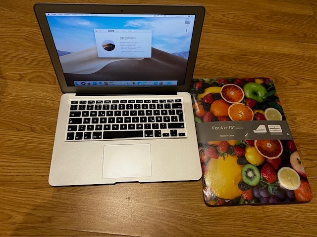 Apple MacBook air 13” /SUPER CENA/