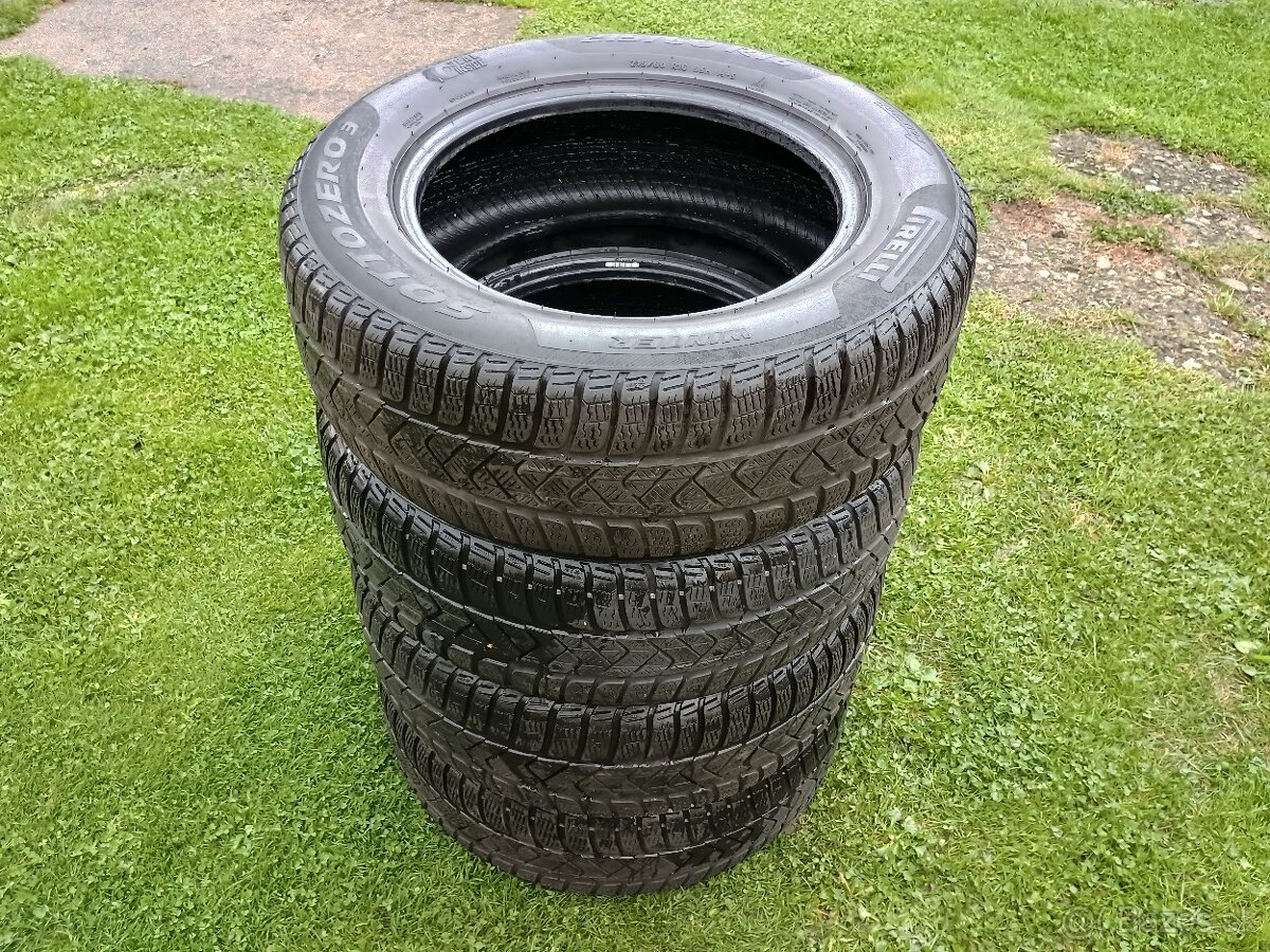 Zimné pneu Pirelli 215/60 R16