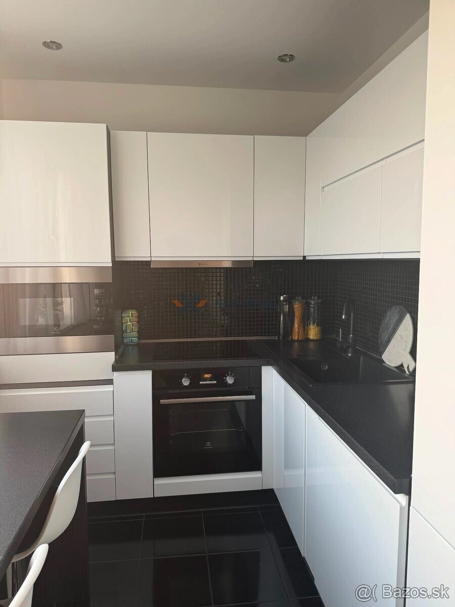 3 izbový byt, 65m2, Bielocerkevska ul., Košice-Furča