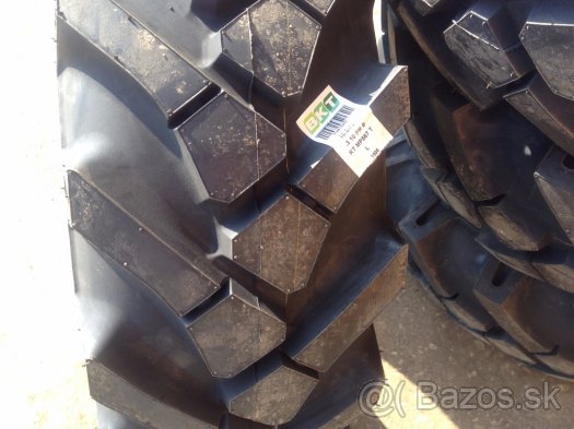 Pneu na UNC60 10,0/75-15,3