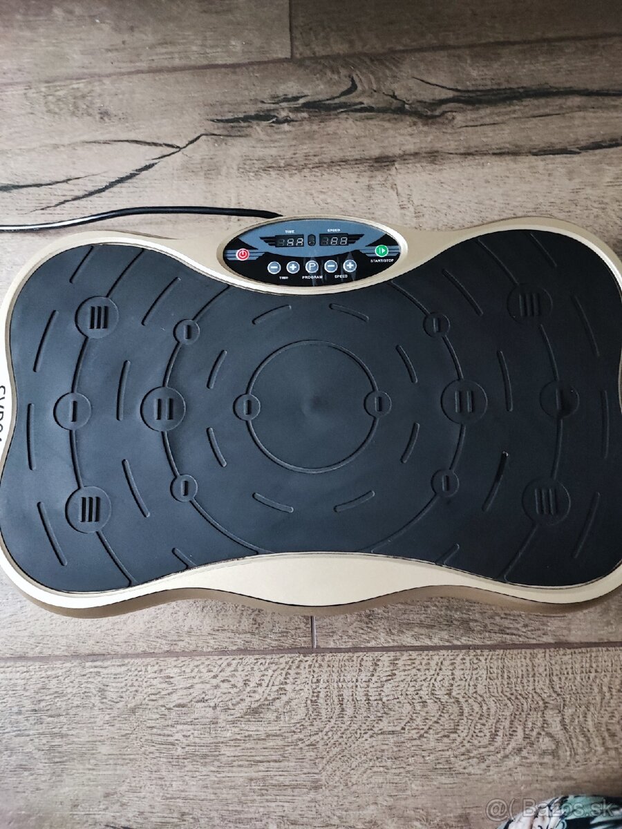 Vibracna plošina na cvičenie nová