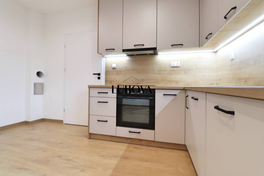 Dom na bývanie alebo podnikanie