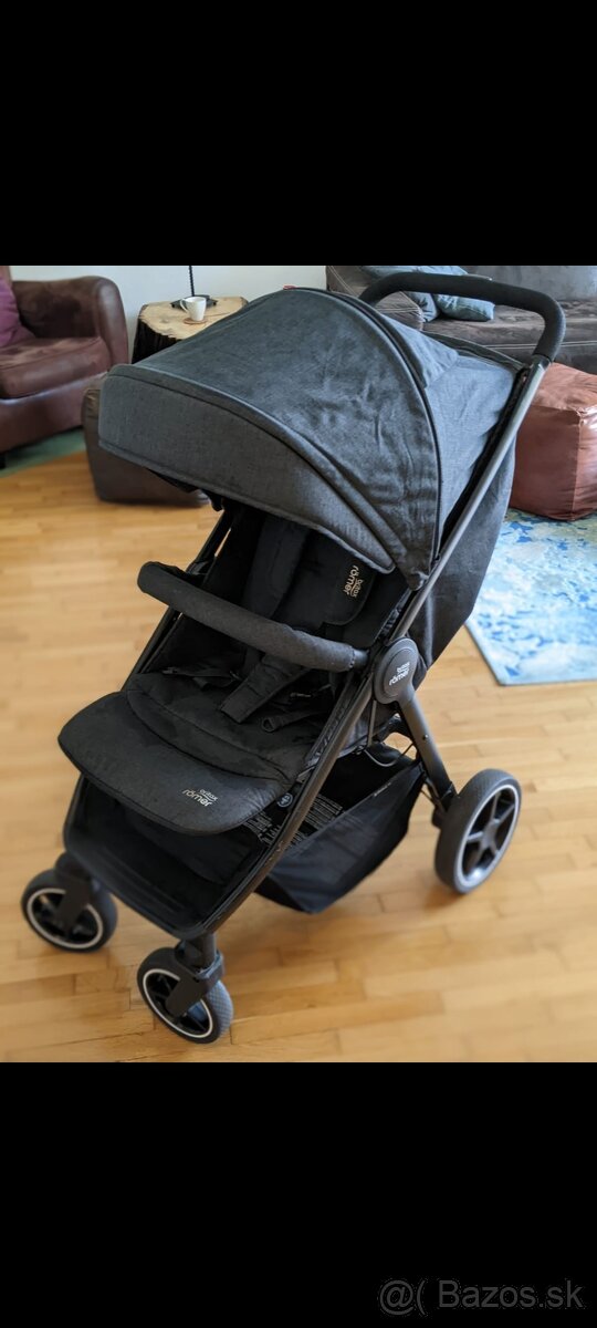 Britax romer Model B agile M