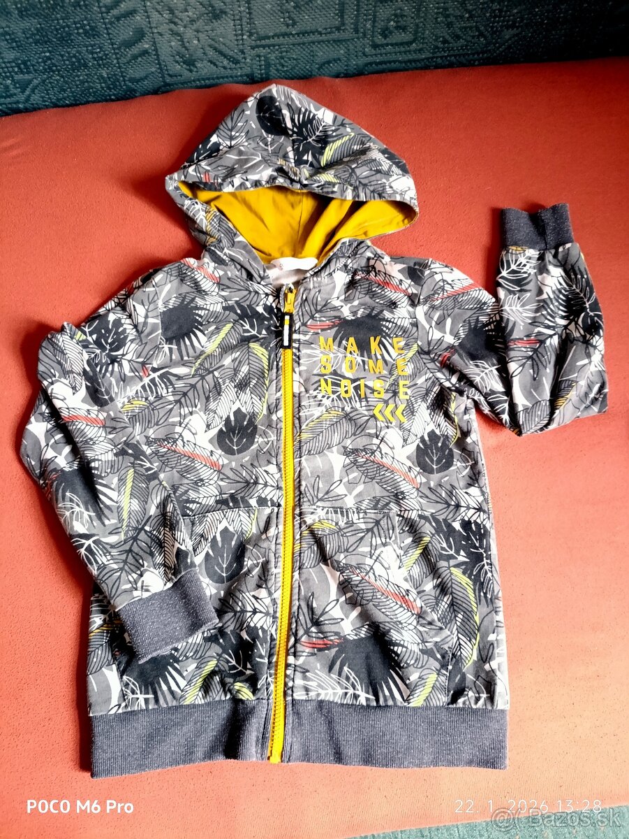 TV seriálová mikina