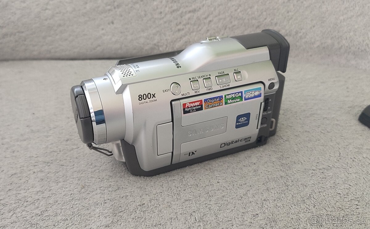 Samsung VP-D24 – Digitálna videokamera